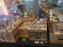 Load image into Gallery viewer, Store Pics Updated Oct/25