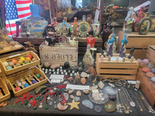Load image into Gallery viewer, Store Pictures Updated March 14/26
