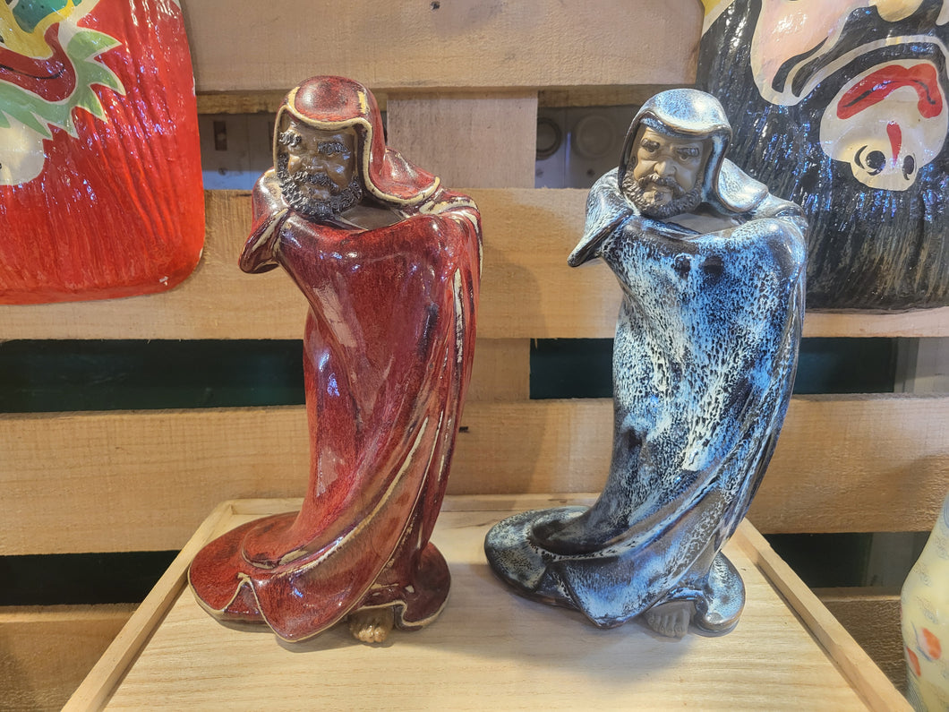 Shiwan Kilns Med Figures In Oxblood & Blue